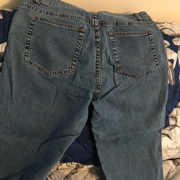 Women’s Gap boot cut stretch crop jeans - Picture 3 of 4